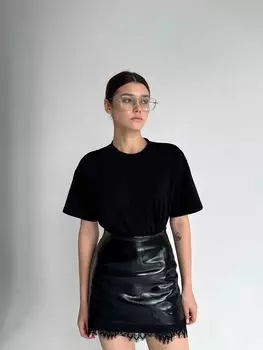 Футболка GUIPURE BLACK Lee Dok Sun