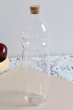 Графин для воды в форме бутылки COINCASA