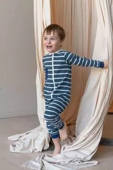 Хлопковый комбинезон в полоску Aspaya