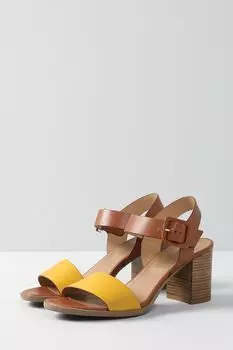 Кожаные босоножки на устойчивом каблуке Nero Giardini