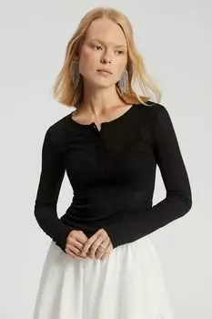 Лонгслив на пуговицах Nume