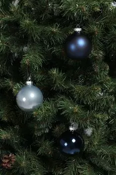 Набор из 16 стеклянных елочных шаров Triumph Nord