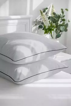 Набор из двух сатиновых наволочек с антибактериальным эффектом и контрастной отделкой Soft Silver