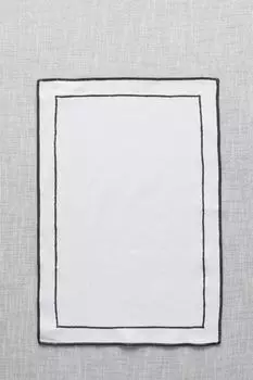 Настольный коврик с контрастными деталями Marta COINCASA