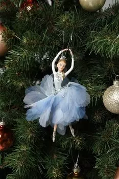 Новогоднее украшение Балерина в ассортименте Holiday Classics