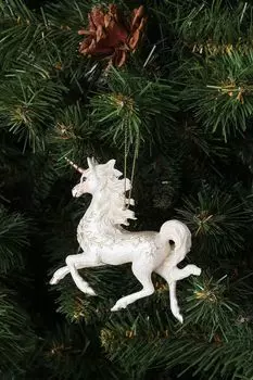 Новогоднее украшение Единорог Holiday Classics