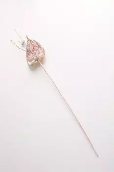 Новогоднее украшение Персиковая ветка с цветком Triumph Nord