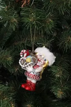 Новогоднее украшение Снегурочка Holiday Classics