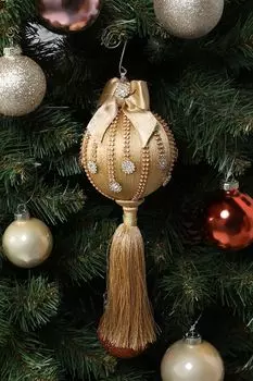 Новогоднее украшение Золотой шар с кисточкой Karlsbach