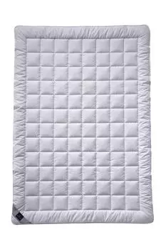 Одеяло Sari Superlight Billerbeck