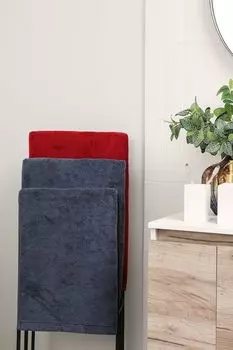 Однотонное хлопковое полотенце Cawo