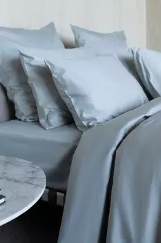 Однотонный пододеяльник из сатина Mollen