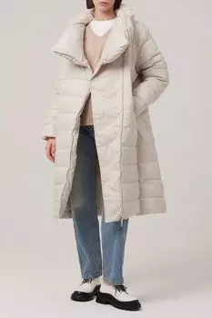 Пальто утепленное с объемным воротником на молнии ELEGANZZA