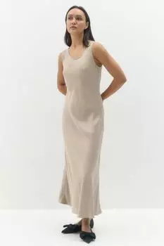 Платье полуприлегающего кроя DADAknit