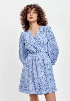 Платье Trends Brands