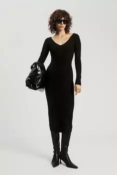 Платье трикотажное облегающего кроя Nume