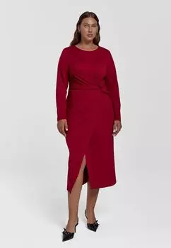 Платье трикотажное с узлом DIVNO