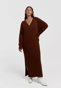 Платье вязаное DIVNO