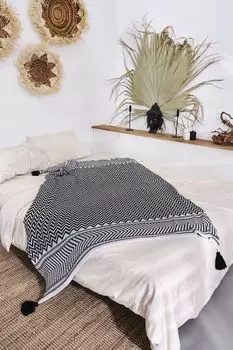 Плед с графическим принтом Nomads Moroshka