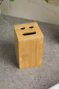 Подставка для ванных принадлежностей COINCASA