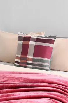 Подушка декоративная Check COINCASA