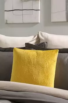 Подушка декоративная COINCASA