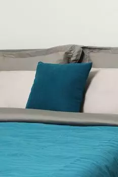 Подушка декоративная COINCASA