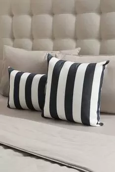 Подушка декоративная COINCASA