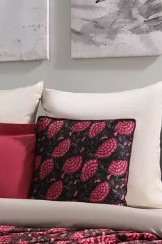 Подушка декоративная с принтом Ayda Beddinghouse