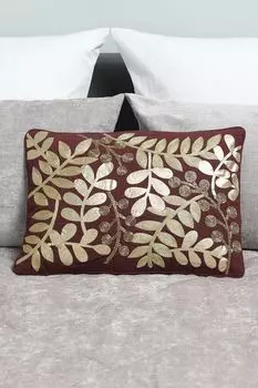 Подушка декоративная с принтом COINCASA