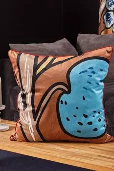 Подушка декоративная с принтом Iris Moroshka