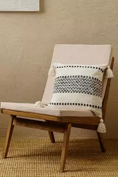 Подушка декоративная с вышивкой и кистями Desert Moroshka