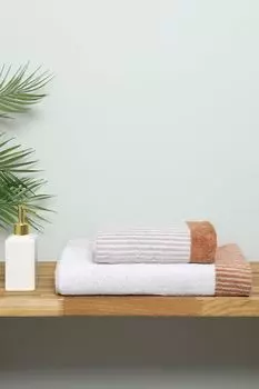 Полотенце хлопковое с принтом Divided Squares Joop