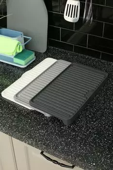 Раздвижной коврик для сушки Tier Joseph Joseph