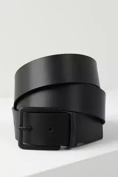 Ремень кожаный с овальной пряжкой HUGO