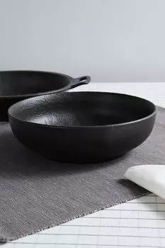 Салатница фарфоровая Vulcania Black Tognana