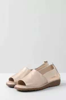 Сандалии Desa