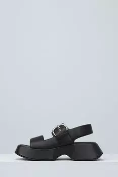 Сандалии кожаные с пряжкой Vic Matie