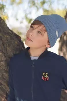 Шапка из вискозы в рубчик Андерсен