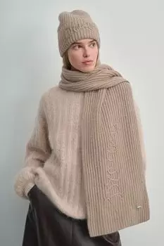 Шарф вязаный с вышивкой Akhmadullina Dreams