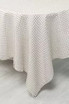 Скатерть ажурная Dots Champagne COINCASA