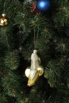 Стеклянная елочная игрушка Банан Holiday Classics
