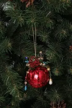 Стеклянная елочная игрушка GOODWILL