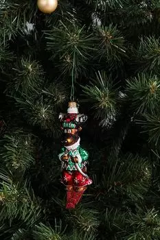 Стеклянная елочная игрушка Олень на лыжах Impuls