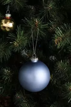 Стеклянный елочный шар COINCASA