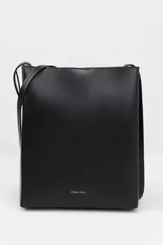 Сумка кросс-боди кожаная Hero Calvin Klein