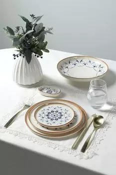 Тарелка фарфоровая с принтом Reflect Pioli