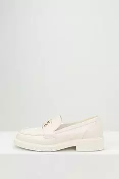 Туфли лоферы кожаные с пряжкой Guess