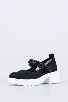 Туфли с ремешком и декором Котофей