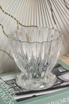 Ваза стеклянная EDG